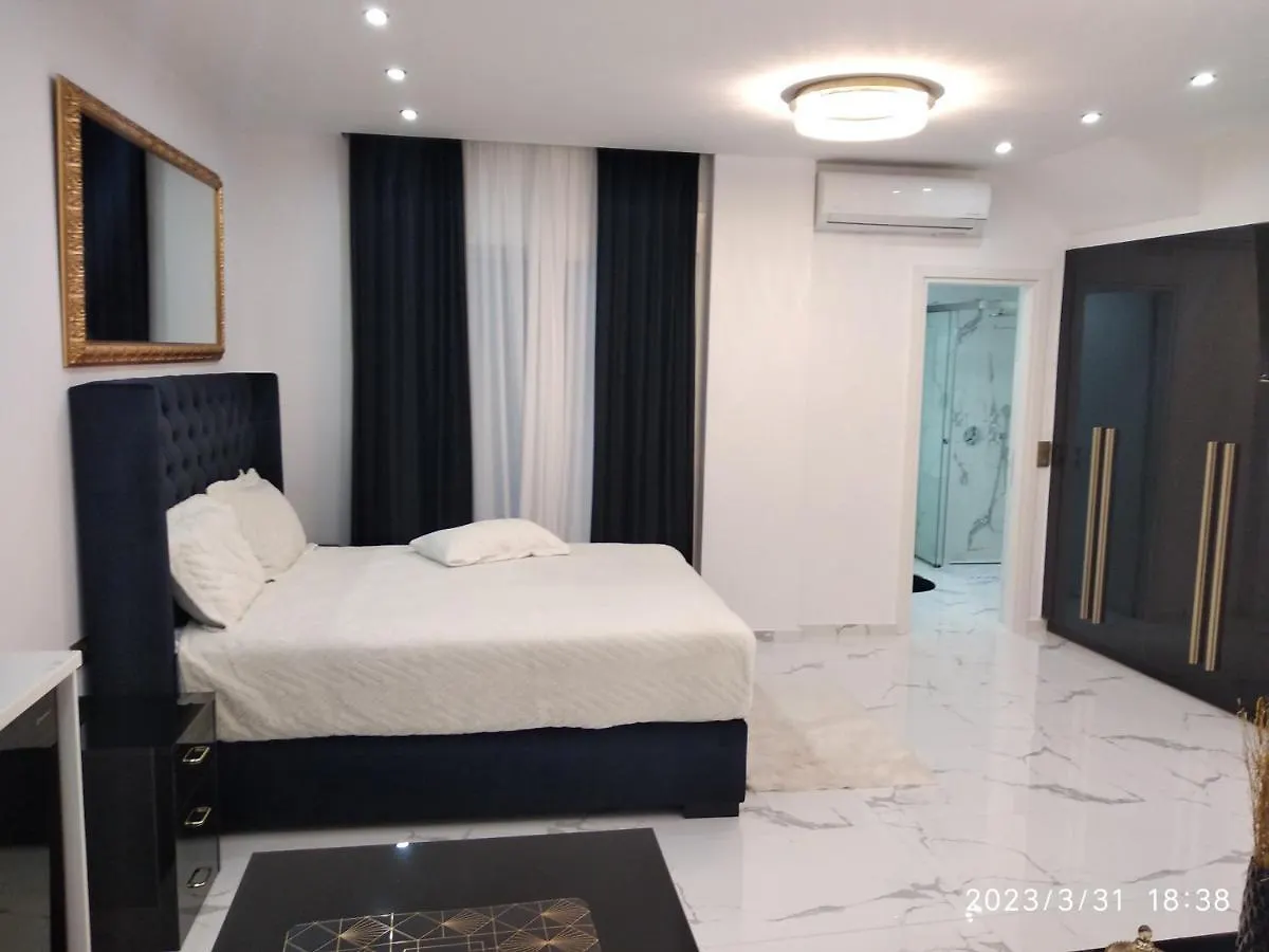 Despina'S Palace Apt Downtown Heraklion  Greece